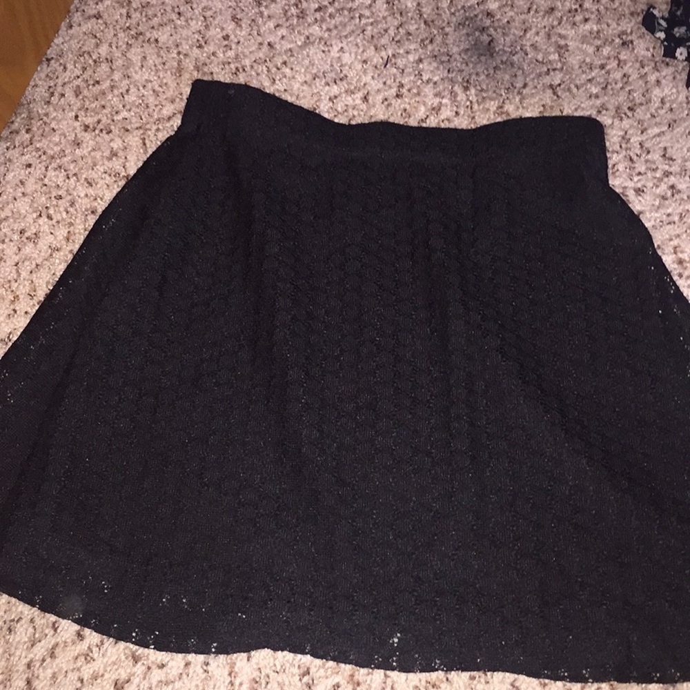 black skirt